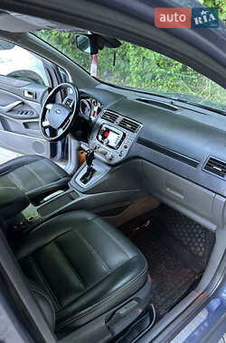 Позашляховик / Кросовер Ford Kuga 2011 в 
