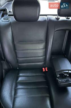 Позашляховик / Кросовер Ford Kuga 2011 в 