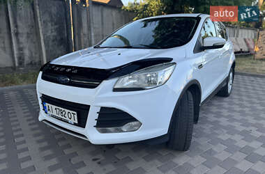Внедорожник / Кроссовер Ford Kuga 2016 в 