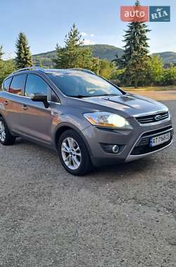 Внедорожник / Кроссовер Ford Kuga 2012 в Ивано-Франковске