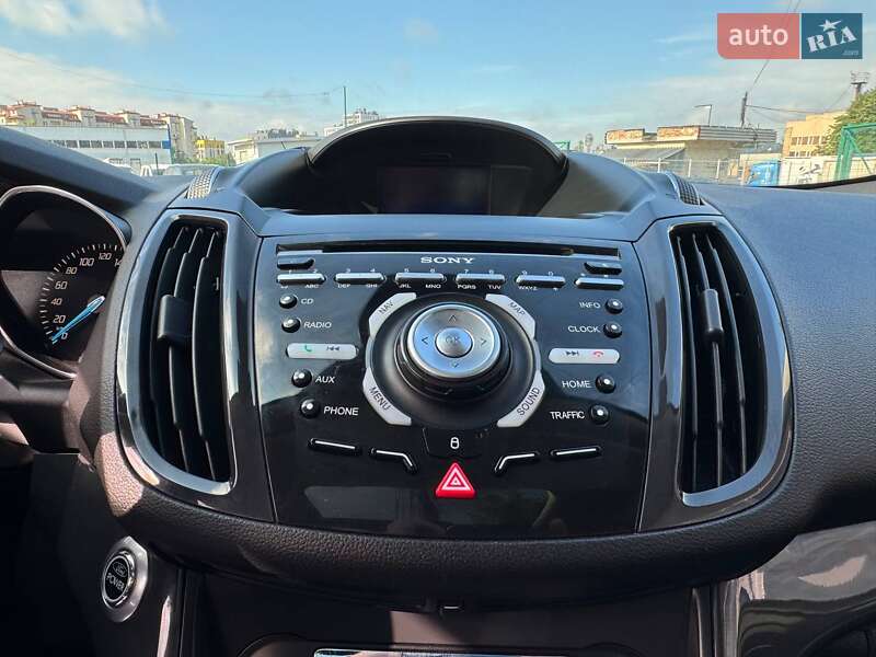 Позашляховик / Кросовер Ford Kuga 2013 в Львові