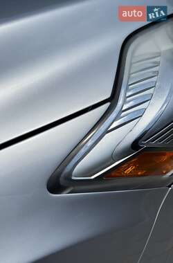 Внедорожник / Кроссовер Ford Kuga 2012 в 