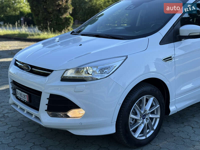 Внедорожник / Кроссовер Ford Kuga 2015 в Дубно