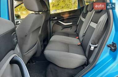 Внедорожник / Кроссовер Ford Kuga 2010 в 