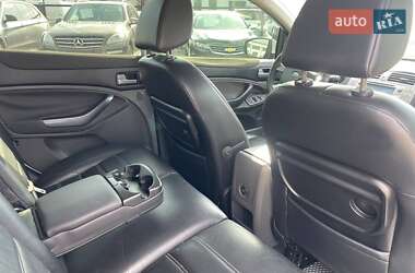 Внедорожник / Кроссовер Ford Kuga 2012 в 