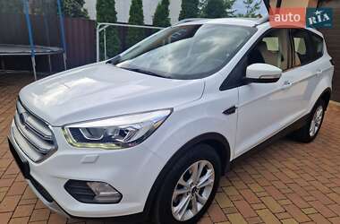 Позашляховик / Кросовер Ford Kuga 2019 в Вінниці