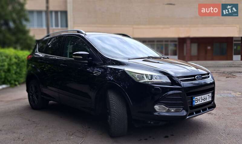 Внедорожник / Кроссовер Ford Kuga 2016 в Подольске