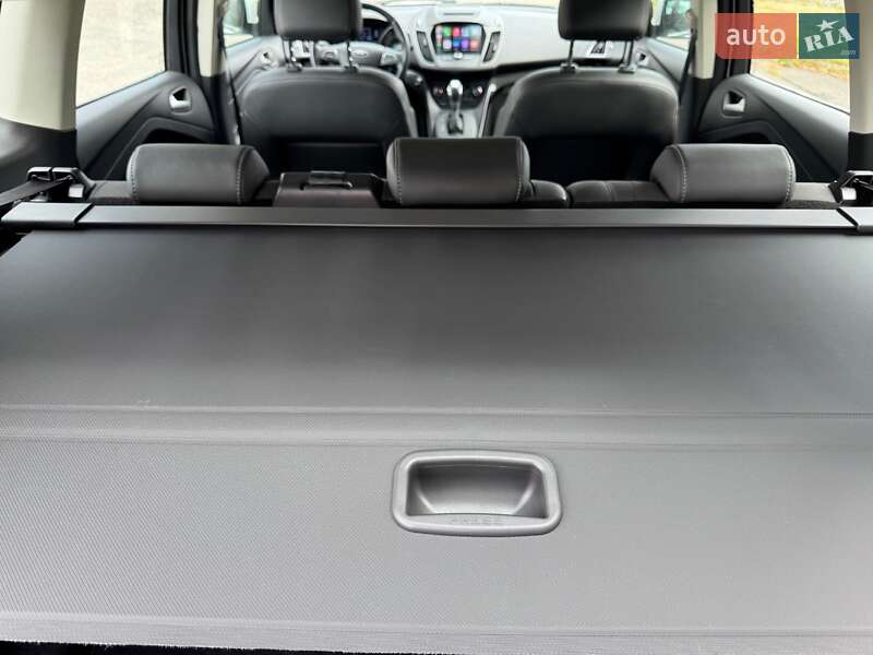 Позашляховик / Кросовер Ford Kuga 2019 в Києві