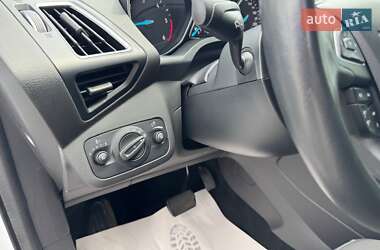 Внедорожник / Кроссовер Ford Kuga 2019 в 