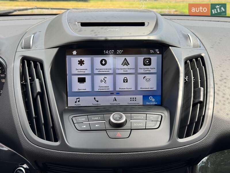 Позашляховик / Кросовер Ford Kuga 2019 в Києві