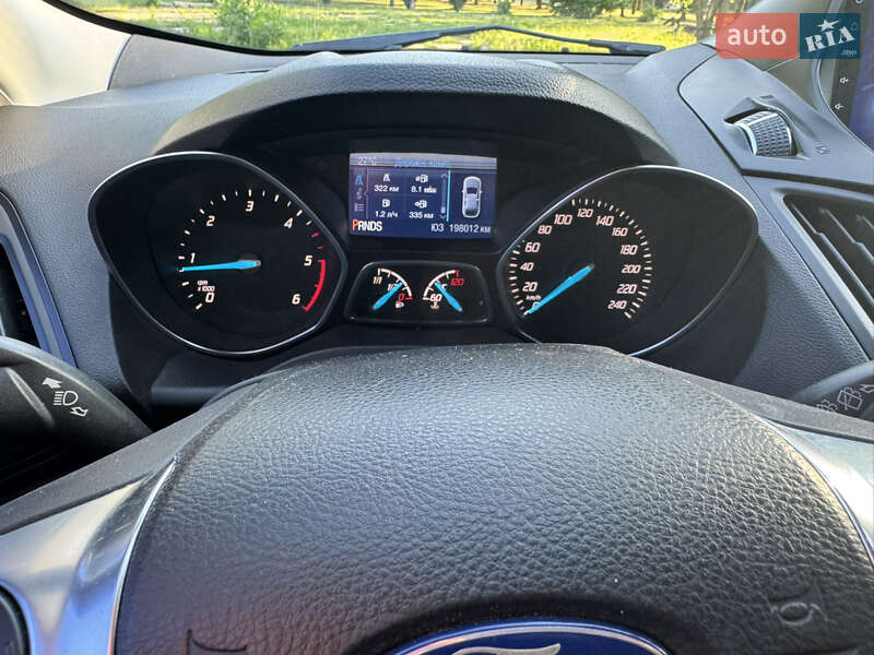 Внедорожник / Кроссовер Ford Kuga 2013 в Харькове