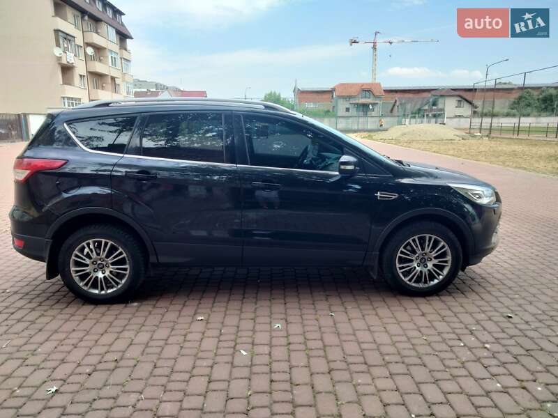 Внедорожник / Кроссовер Ford Kuga 2013 в Ужгороде