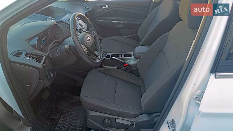 Внедорожник / Кроссовер Ford Kuga 2018 в Киеве