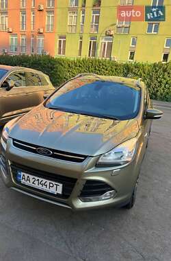 Позашляховик / Кросовер Ford Kuga 2013 в Славуті