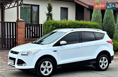 Внедорожник / Кроссовер Ford Kuga 2013 в 