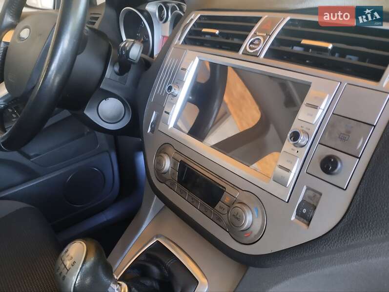 Внедорожник / Кроссовер Ford Kuga 2012 в Зенькове