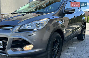 Внедорожник / Кроссовер Ford Kuga 2013 в 