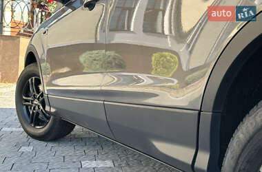Внедорожник / Кроссовер Ford Kuga 2013 в 