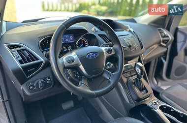 Внедорожник / Кроссовер Ford Kuga 2013 в 