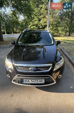 Внедорожник / Кроссовер Ford Kuga 2010 в 