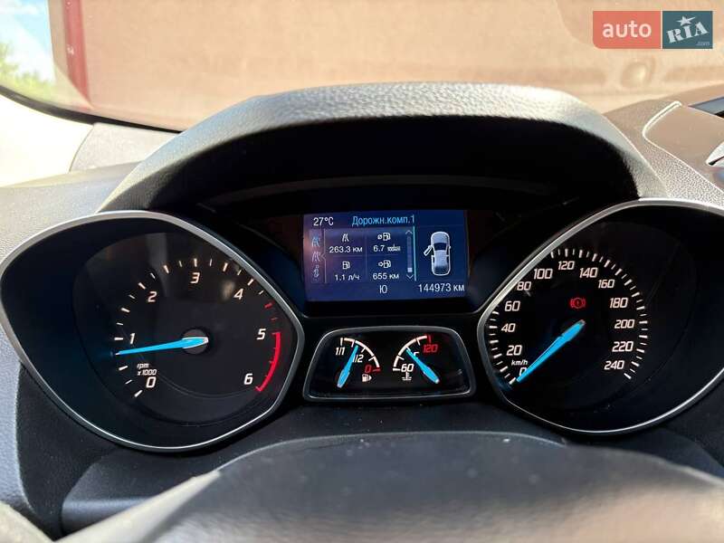 Внедорожник / Кроссовер Ford Kuga 2015 в Баре фото 11 Внедорожник / Кроссовер Ford Kuga 2015 в Баре