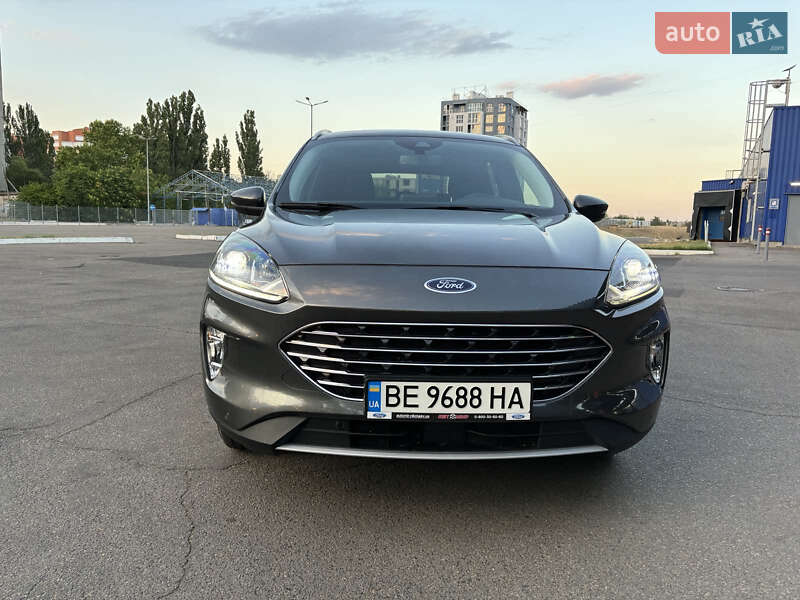 Внедорожник / Кроссовер Ford Kuga 2023 в Николаеве