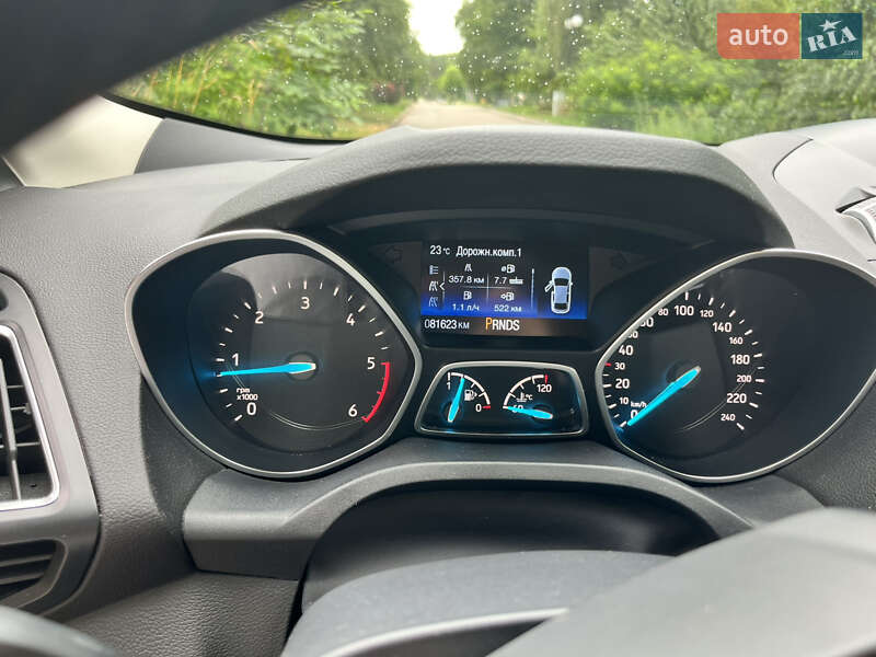 Позашляховик / Кросовер Ford Kuga 2019 в Києві