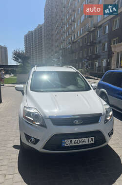Внедорожник / Кроссовер Ford Kuga 2011 в 