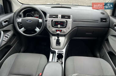 Внедорожник / Кроссовер Ford Kuga 2011 в 