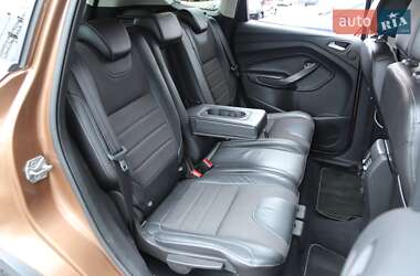 Внедорожник / Кроссовер Ford Kuga 2013 в 