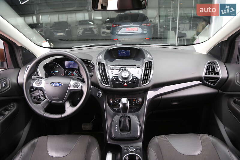 Внедорожник / Кроссовер Ford Kuga 2013 в Киеве