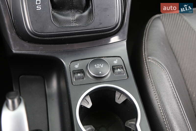 Внедорожник / Кроссовер Ford Kuga 2013 в Киеве