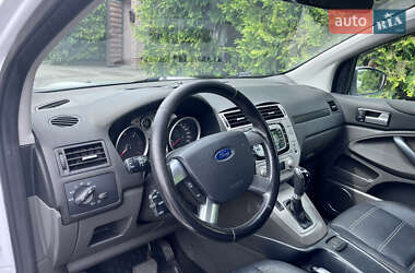 Внедорожник / Кроссовер Ford Kuga 2012 в 