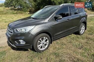 Внедорожник / Кроссовер Ford Kuga 2019 в Днепре