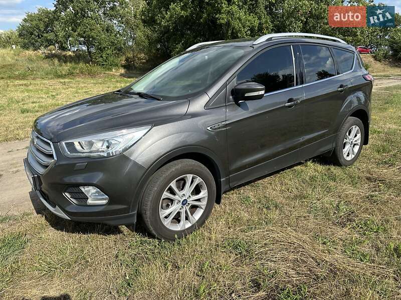 Ford Kuga 2019
