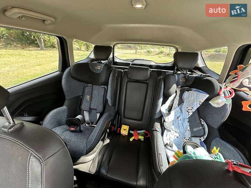 Внедорожник / Кроссовер Ford Kuga 2019 в Днепре