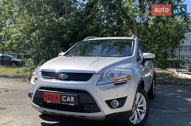 Внедорожник / Кроссовер Ford Kuga 2012 в 