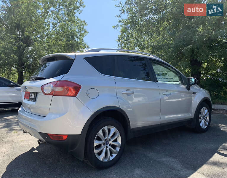 Внедорожник / Кроссовер Ford Kuga 2012 в Киеве