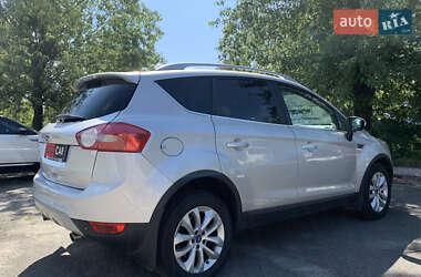 Внедорожник / Кроссовер Ford Kuga 2012 в 
