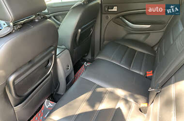 Внедорожник / Кроссовер Ford Kuga 2012 в 