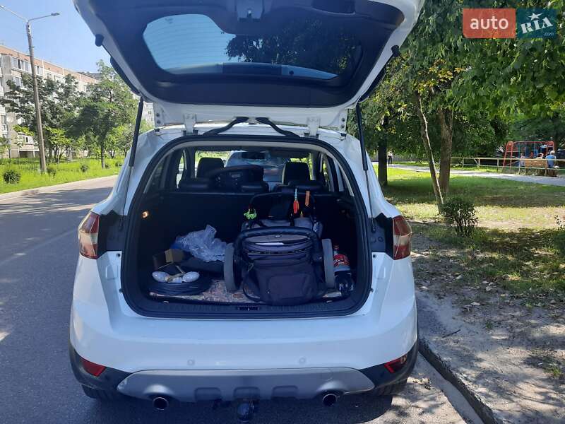 Позашляховик / Кросовер Ford Kuga 2011 в Вараші фото 9 Позашляховик / Кросовер Ford Kuga 2011 в Вараші