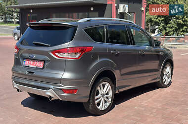 Внедорожник / Кроссовер Ford Kuga 2014 в 