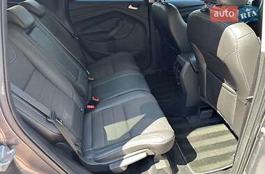 Внедорожник / Кроссовер Ford Kuga 2014 в 