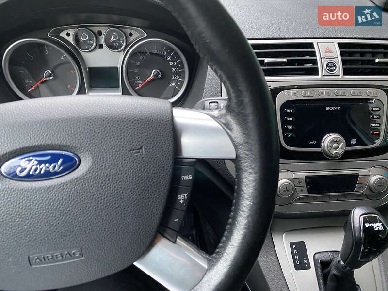 Внедорожник / Кроссовер Ford Kuga 2012 в Киеве фото 9 Внедорожник / Кроссовер Ford Kuga 2012 в Киеве