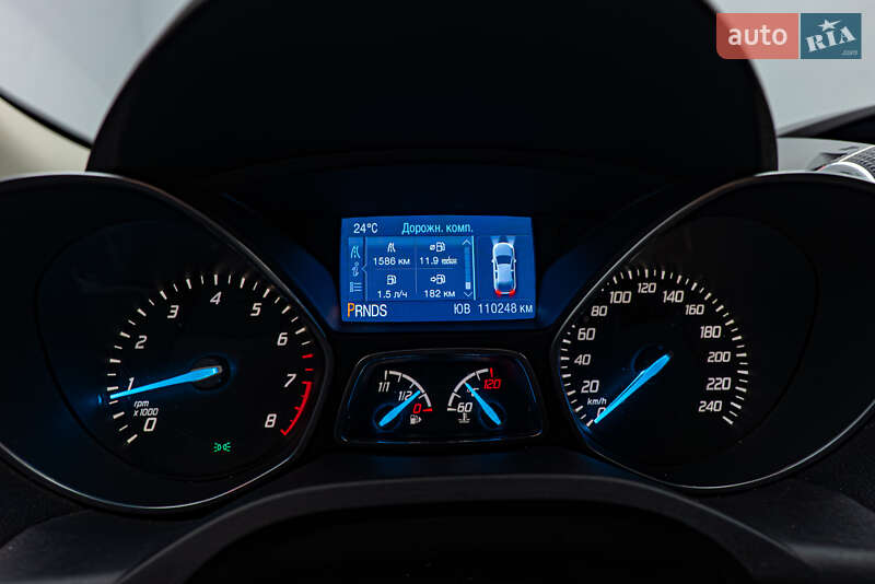 Внедорожник / Кроссовер Ford Kuga 2013 в Киеве