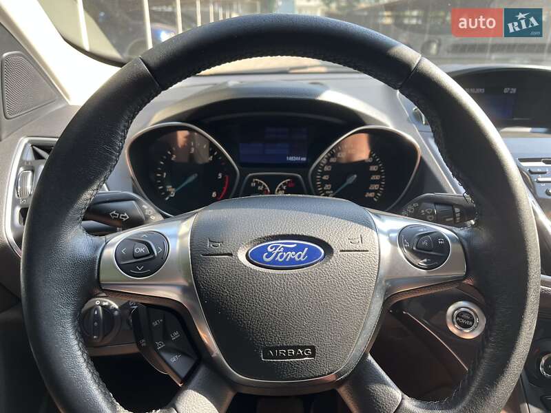 Внедорожник / Кроссовер Ford Kuga 2013 в Одессе