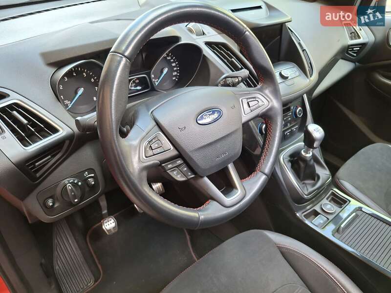 Позашляховик / Кросовер Ford Kuga 2018 в Івано-Франківську