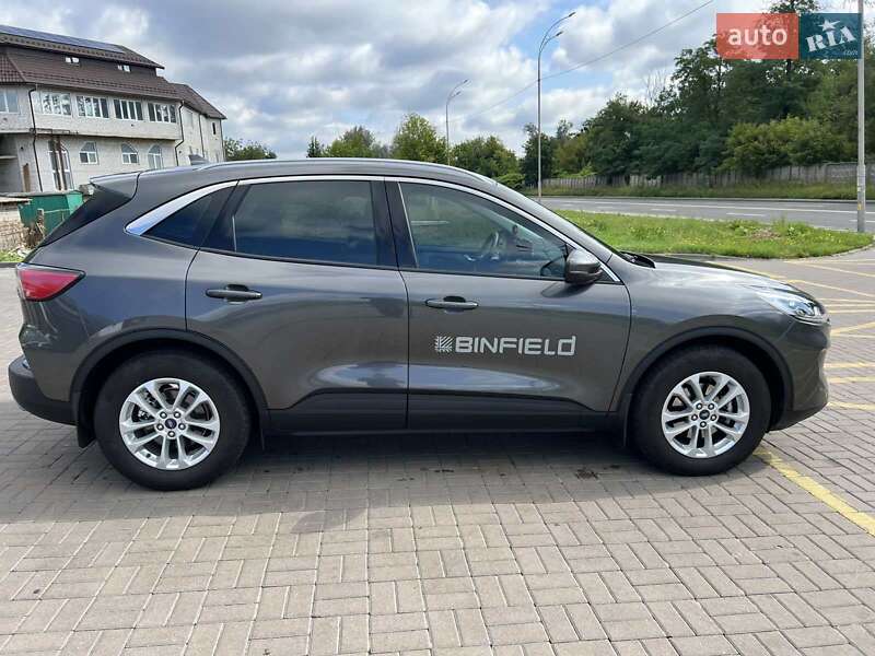 Внедорожник / Кроссовер Ford Kuga 2023 в Киеве фото 6 Внедорожник / Кроссовер Ford Kuga 2023 в Киеве