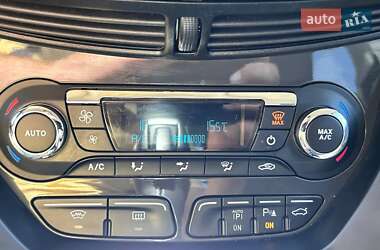 Внедорожник / Кроссовер Ford Kuga 2013 в 