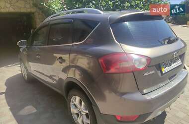 Внедорожник / Кроссовер Ford Kuga 2012 в 
